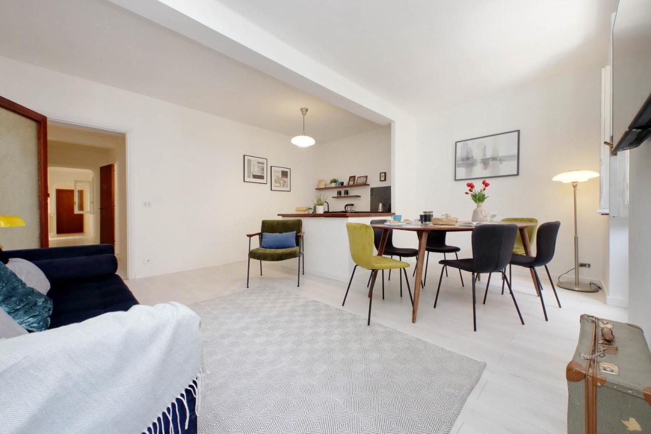 Monti Spacious Apartment 2 Rome Bagian luar foto